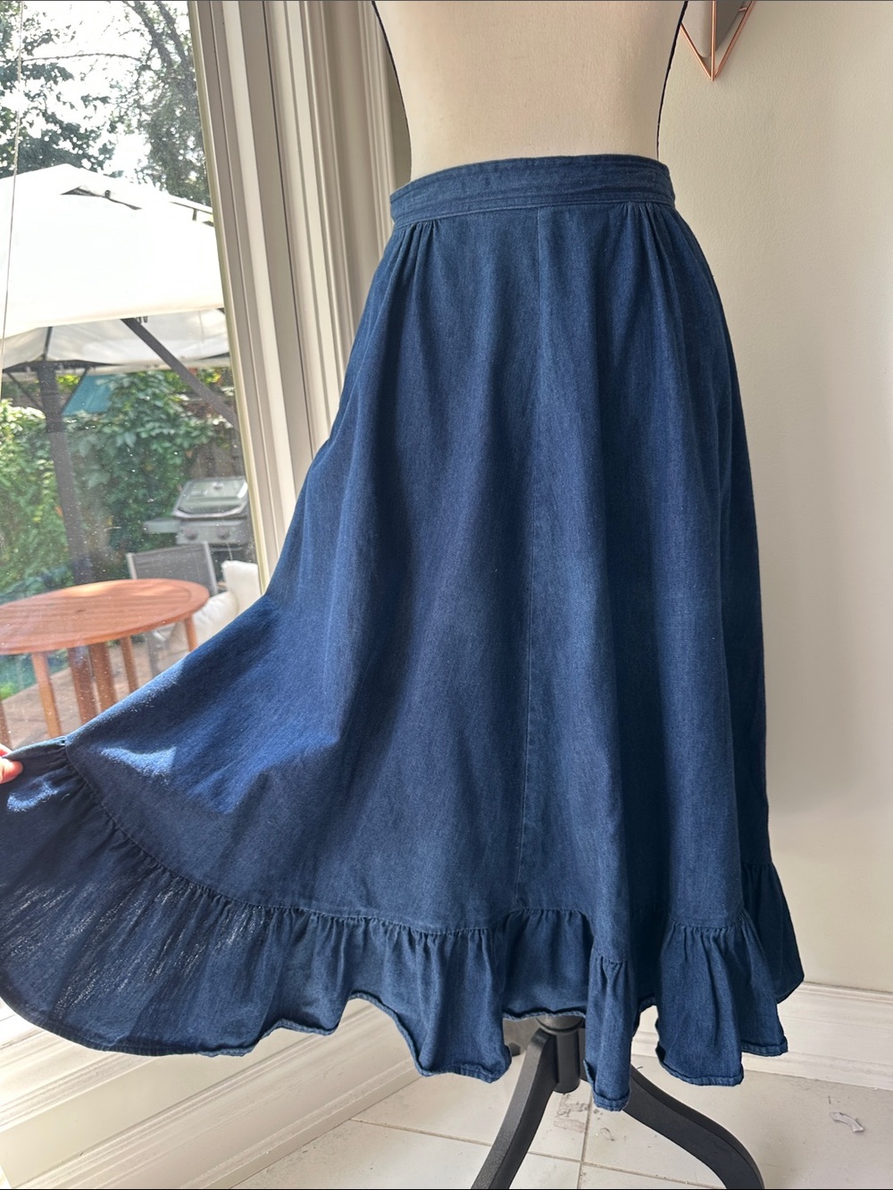 VINTAGE 90s Denim Jean Blue Ruffle Hem Midi Skirt Size Small Medium 100% Cotton